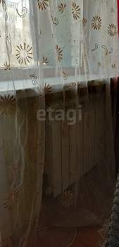 3-к квартира, вторичка, 42м2, 4/4 этаж