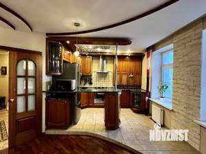 3-к квартира, вторичка, 117м2, 5/5 этаж