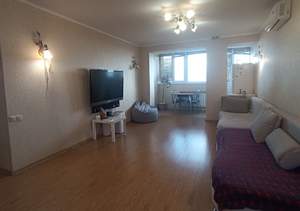 2-к квартира, вторичка, 81м2, 13/16 этаж