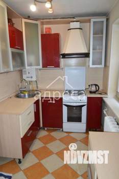 3-к квартира, вторичка, 56м2, 5/5 этаж