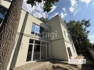 3-к квартира, вторичка, 180м2, 3/3 этаж