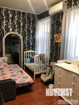 3-к квартира, вторичка, 55м2, 1/3 этаж