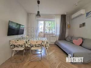 3-к квартира, вторичка, 120м2, 2/10 этаж