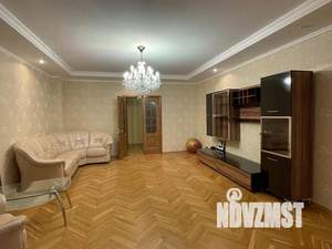 3-к квартира, вторичка, 128м2, 4/8 этаж