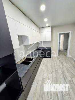 2-к квартира, вторичка, 64м2, 1/16 этаж
