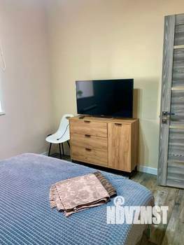2-к квартира, вторичка, 40м2, 1/4 этаж