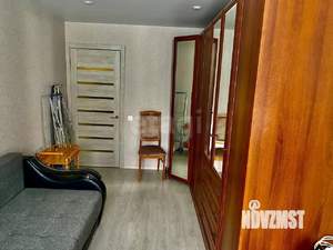 3-к квартира, вторичка, 61м2, 1/10 этаж