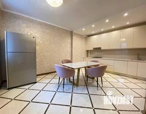 3-к квартира, вторичка, 130м2, 4/10 этаж