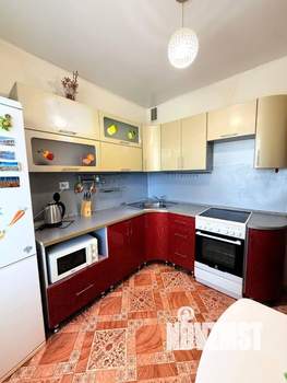 2-к квартира, вторичка, 53м2, 1/9 этаж