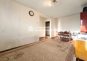 2-к квартира, вторичка, 46м2, 5/5 этаж