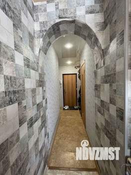 2-к квартира, вторичка, 42м2, 1/5 этаж