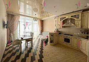 3-к квартира, вторичка, 157м2, 2/4 этаж