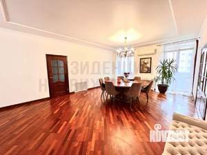4-к квартира, вторичка, 150м2, 7/11 этаж