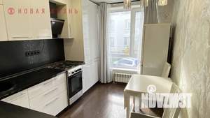 2-к квартира, вторичка, 50м2, 1/3 этаж