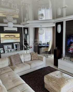 4-к квартира, вторичка, 216м2, 21/26 этаж