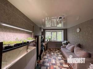 2-к квартира, вторичка, 42м2, 1/5 этаж