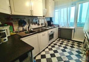 3-к квартира, вторичка, 80м2, 10/12 этаж