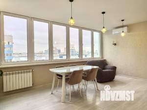 2-к квартира, вторичка, 70м2, 12/25 этаж