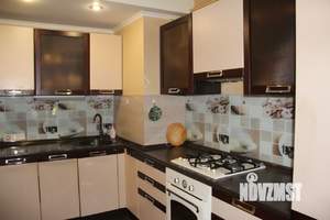 3-к квартира, вторичка, 63м2, 1/9 этаж