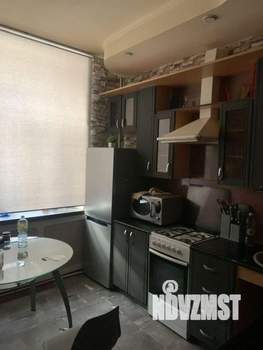 2-к квартира, вторичка, 56м2, 1/5 этаж