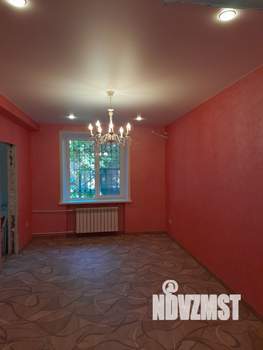 3-к квартира, вторичка, 54м2, 1/2 этаж