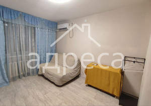 2-к квартира, вторичка, 45м2, 1/4 этаж