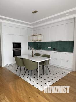 3-к квартира, вторичка, 120м2, 8/9 этаж