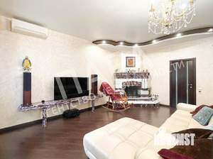 5-к квартира, вторичка, 190м2, 2/3 этаж