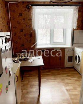 2-к квартира, вторичка, 42м2, 3/5 этаж