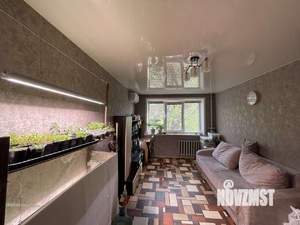 2-к квартира, вторичка, 42м2, 1/5 этаж