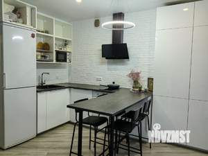 2-к квартира, вторичка, 43м2, 4/4 этаж