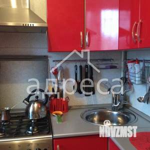 2-к квартира, вторичка, 37м2, 1/5 этаж