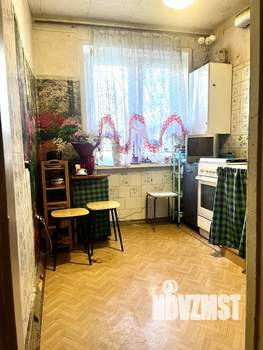 2-к квартира, вторичка, 46м2, 1/5 этаж