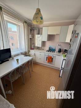 2-к квартира, вторичка, 56м2, 3/3 этаж