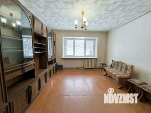 3-к квартира, вторичка, 60м2, 1/9 этаж