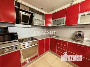 2-к квартира, вторичка, 76м2, 3/11 этаж