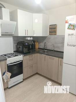 2-к квартира, вторичка, 57м2, 1/10 этаж