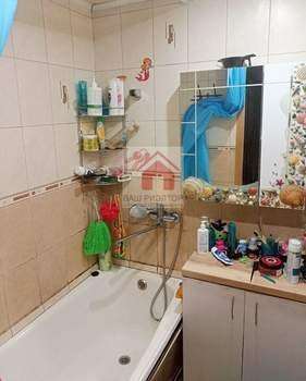 3-к квартира, вторичка, 60м2, 8/9 этаж