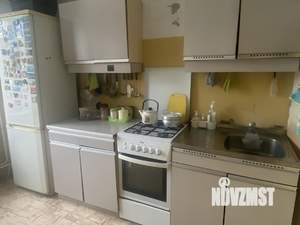 3-к квартира, вторичка, 65м2, 8/10 этаж