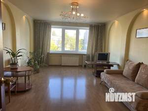 3-к квартира, вторичка, 84м2, 5/5 этаж