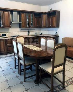 2-к квартира, вторичка, 104м2, 5/8 этаж