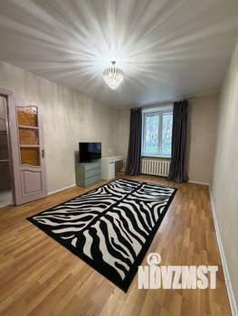 3-к квартира, вторичка, 74м2, 1/5 этаж