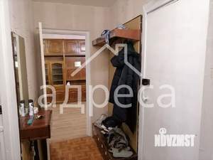 3-к квартира, вторичка, 52м2, 8/9 этаж