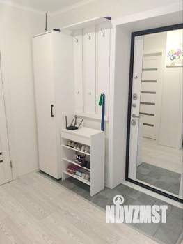 2-к квартира, вторичка, 57м2, 1/10 этаж