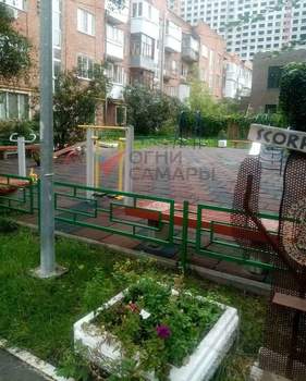 3-к квартира, вторичка, 64м2, 4/4 этаж