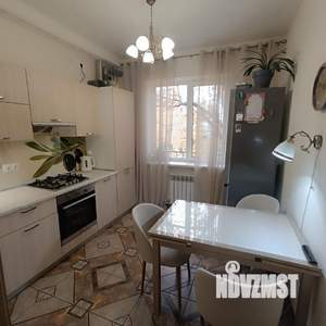 2-к квартира, вторичка, 60м2, 2/4 этаж