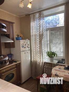 2-к квартира, вторичка, 41м2, 1/5 этаж