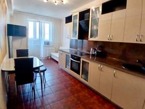 2-к квартира, вторичка, 79м2, 13/17 этаж