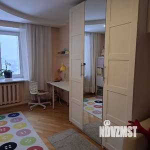 4-к квартира, вторичка, 123м2, 6/19 этаж