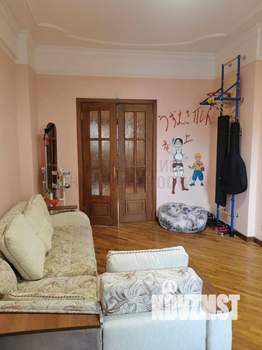 3-к квартира, вторичка, 81м2, 2/5 этаж